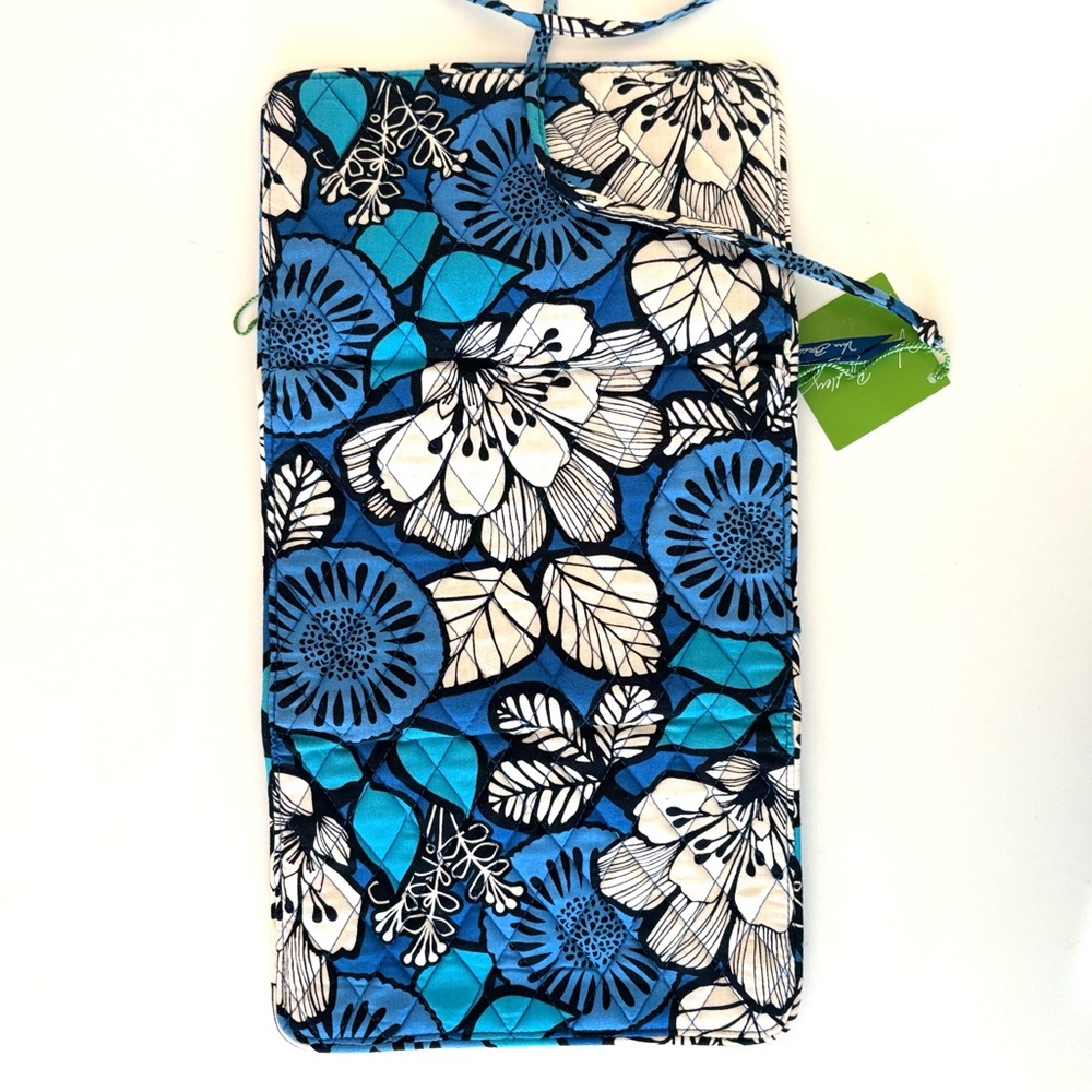 VERA BRADLEY All Wrapped Up Jewelry Roll Travel Organizer Blue Bayou Pattern - Picture 11 of 11